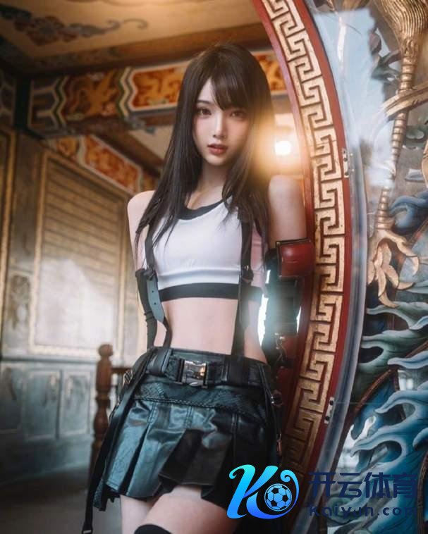 曝林俊杰卖的粉丝临近是七七蓄意的 才华横溢的女友配景揭秘